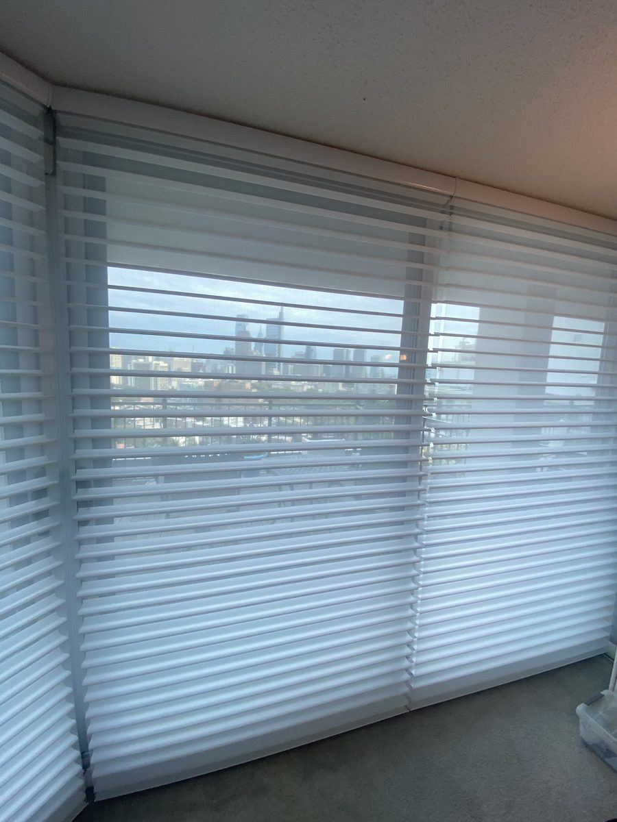 Silhouette shades with Philadelphia skyline view