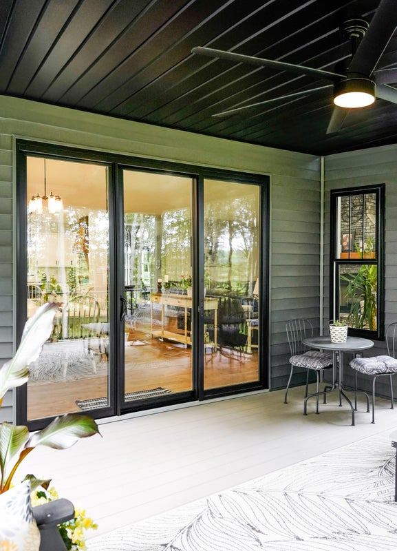 Entry door with sidelites